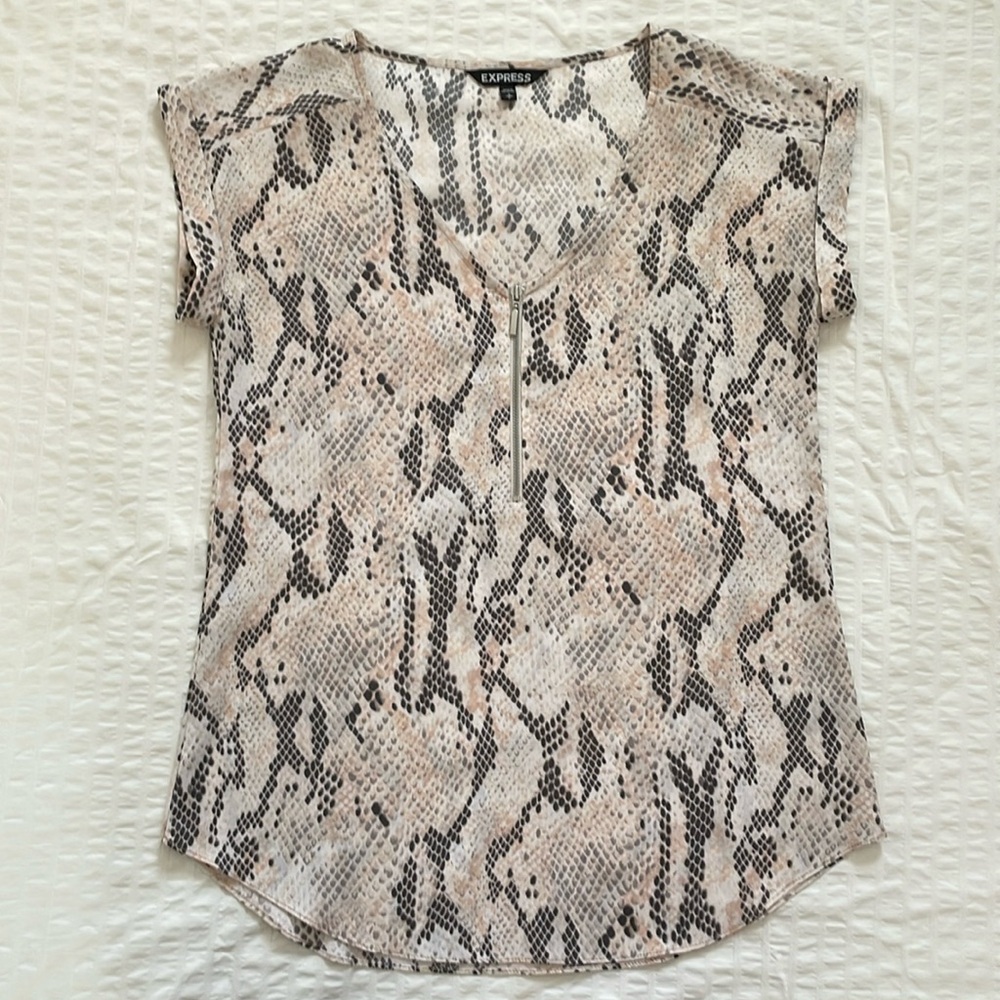 Express Pink/Silver Cap Sleeve Top